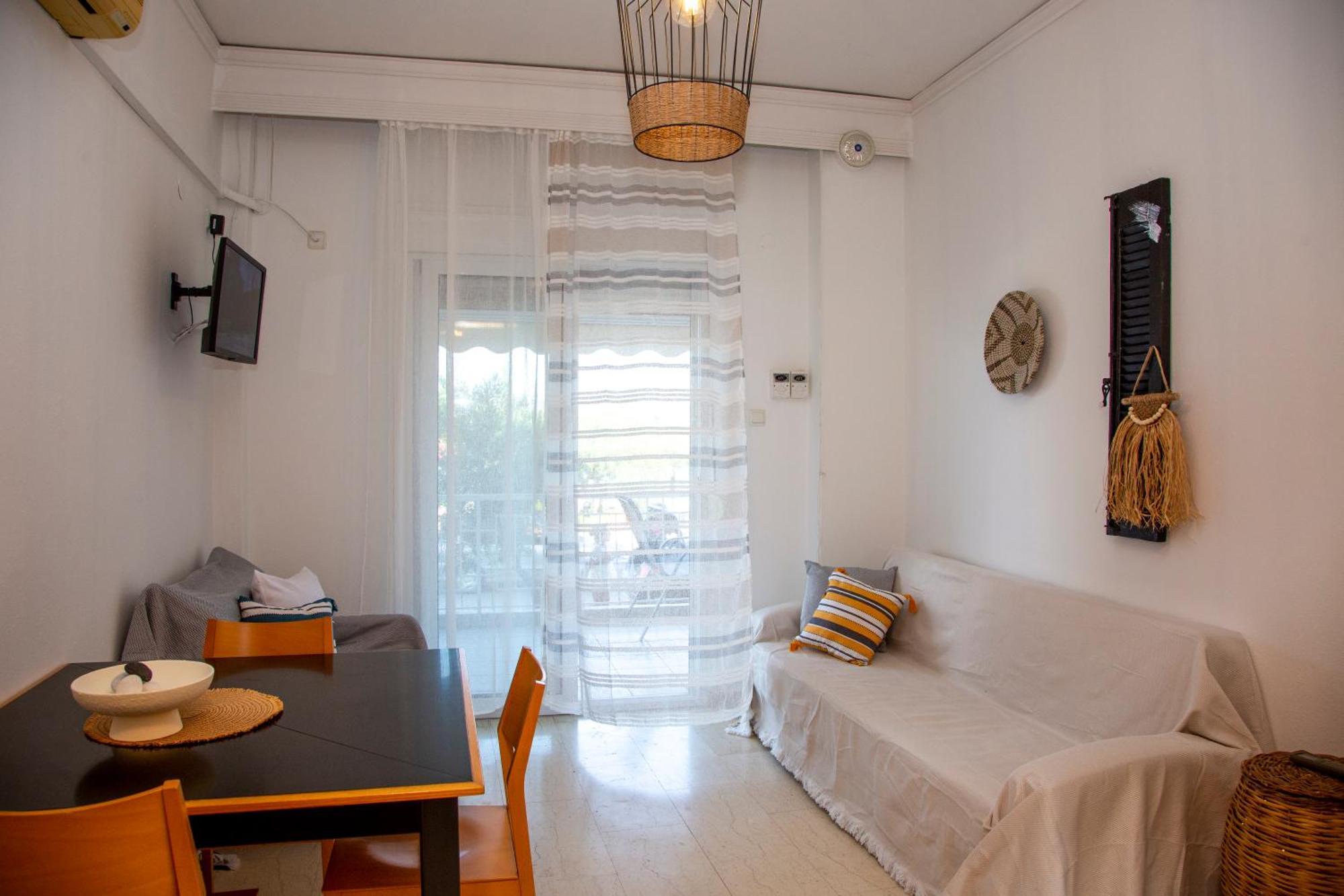 Seamoon Appartement Néa Péramos Buitenkant foto